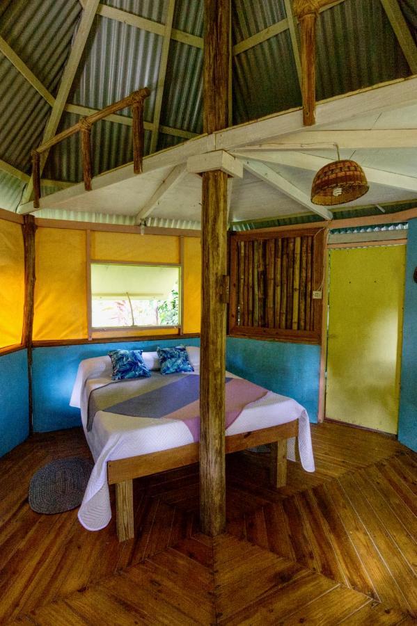 Vila Roots Jungle Retreat Marigot Exteriér fotografie